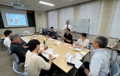 講師と座学で学ぶ
