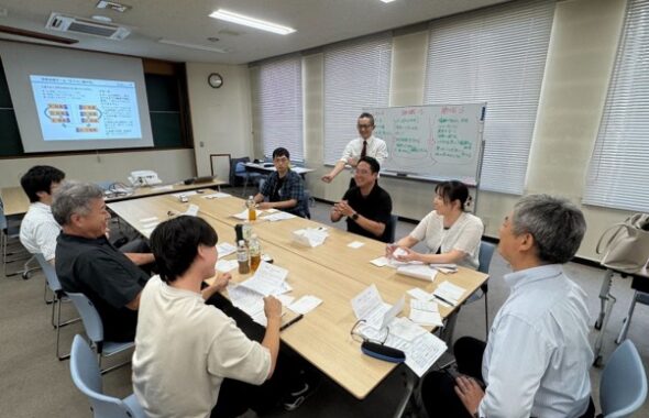 講師と座学で学ぶ