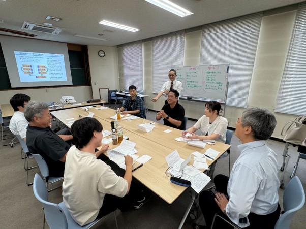 講師と座学で学ぶ